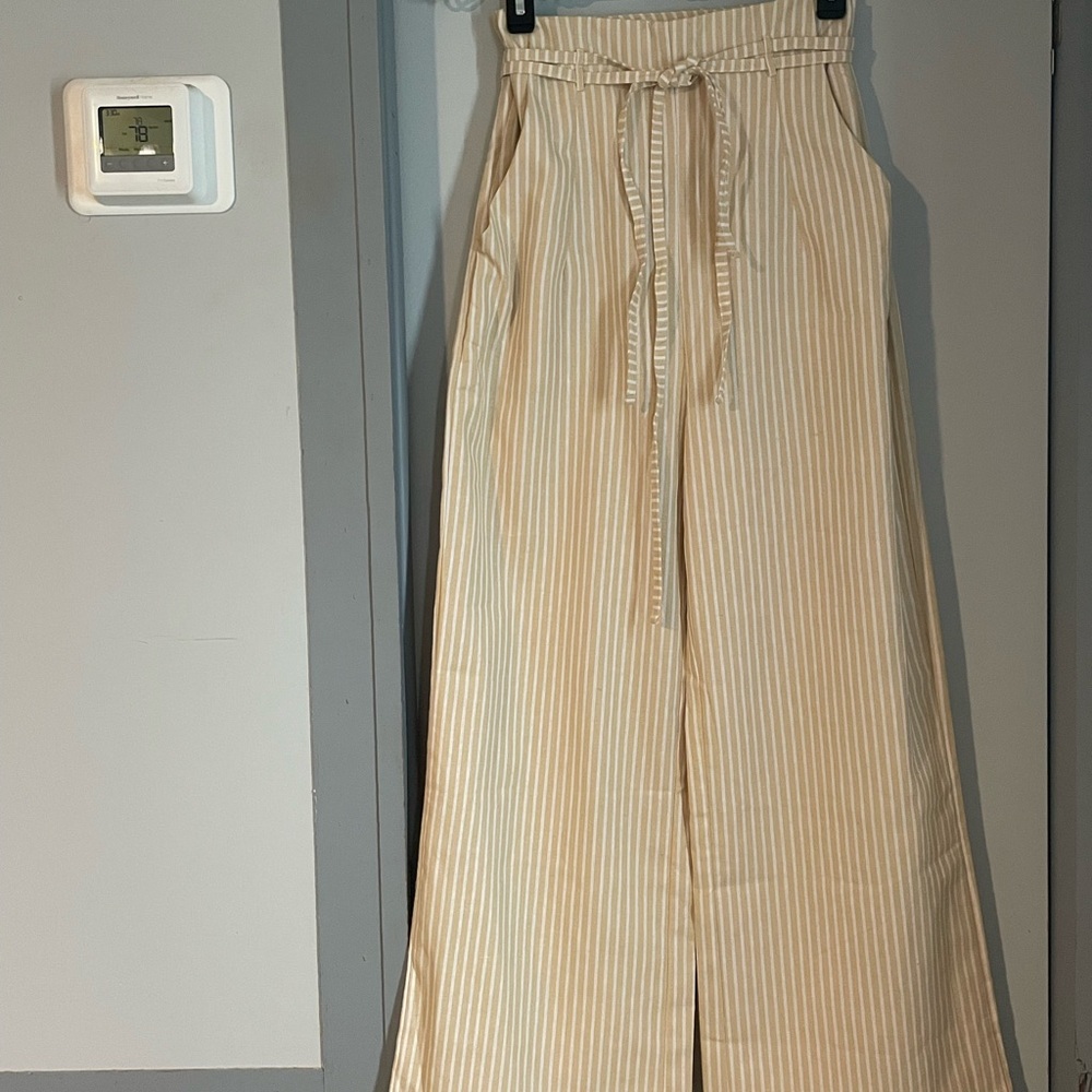 Brand new women’s draw string pants.